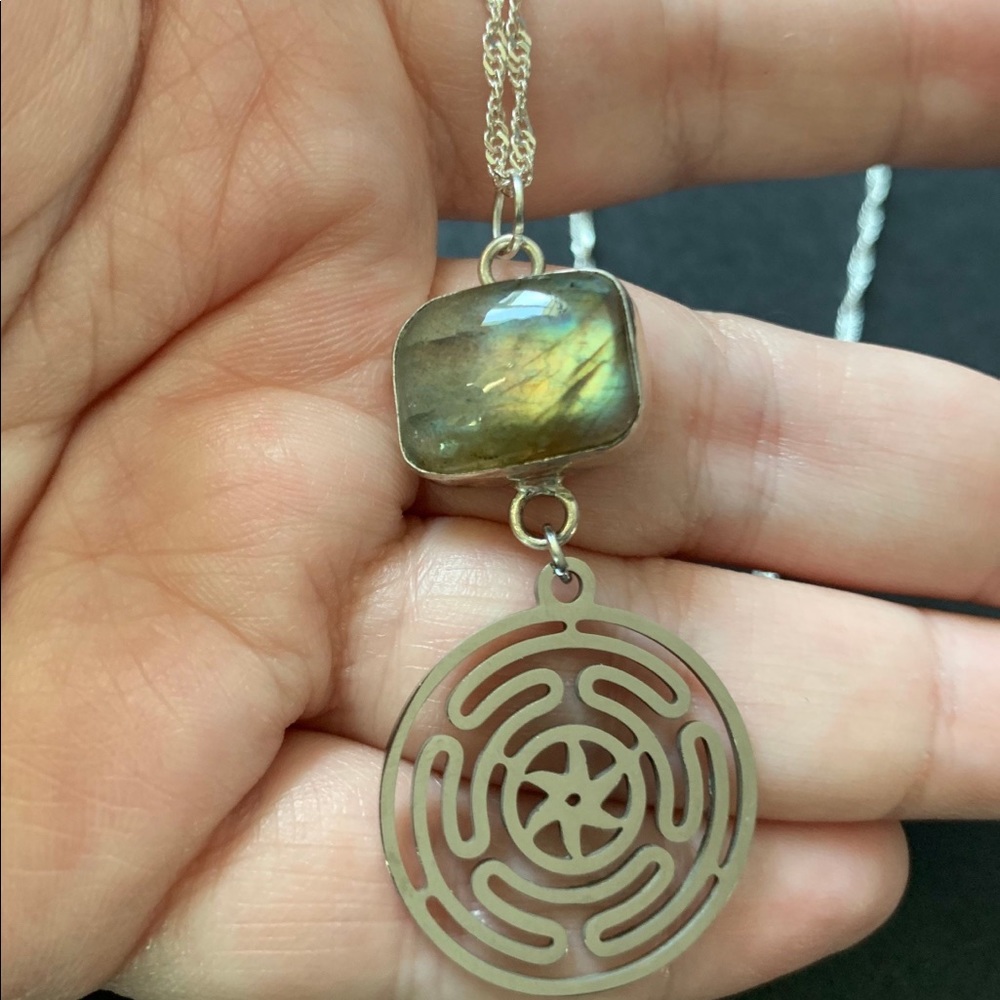 Hecates Wheel labradorite necklace - stainless steel goddess hekate talisman